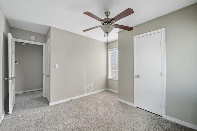 5129 Penrod Court, River Oaks, TX 76114