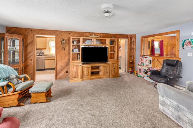 102 2nd Avenue SE, Remer, MN 56672