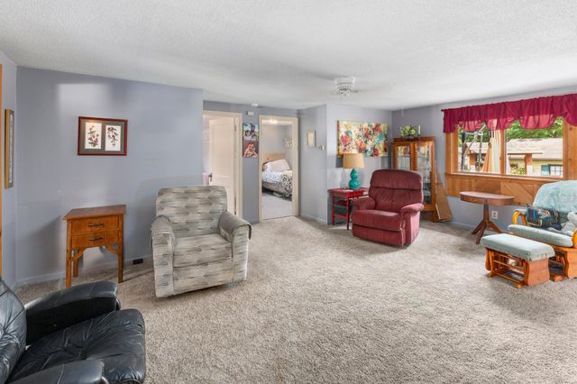 102 2nd Avenue SE, Remer, MN 56672