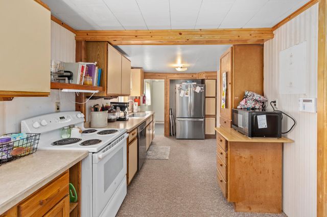 102 2nd Avenue SE, Remer, MN 56672