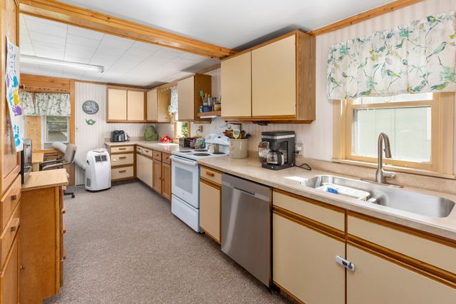 102 2nd Avenue SE, Remer, MN 56672