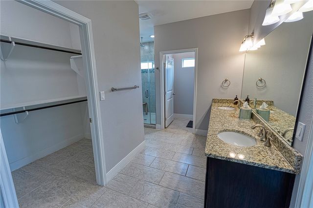 3322 Maui Dr, Corpus Christi, TX 78418