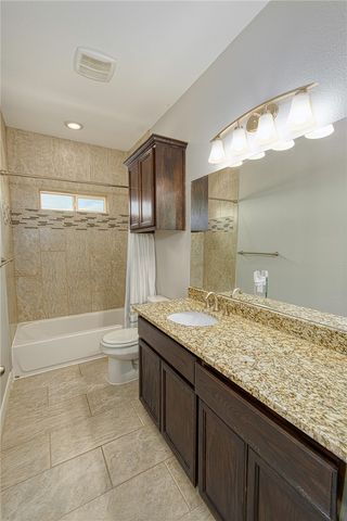 3322 Maui Dr, Corpus Christi, TX 78418