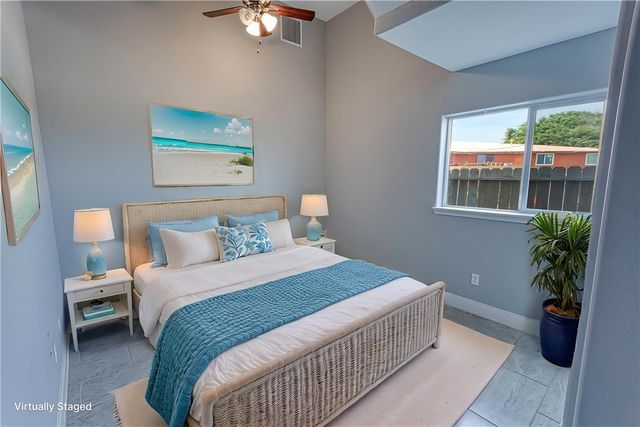 3322 Maui Dr, Corpus Christi, TX 78418