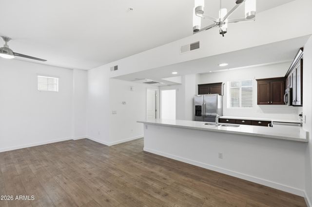 2315 N 52ND Street 107, Phoenix, AZ 85008