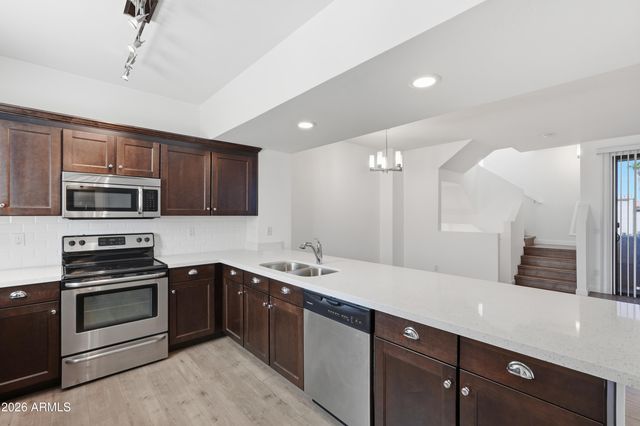 2315 N 52ND Street 107, Phoenix, AZ 85008
