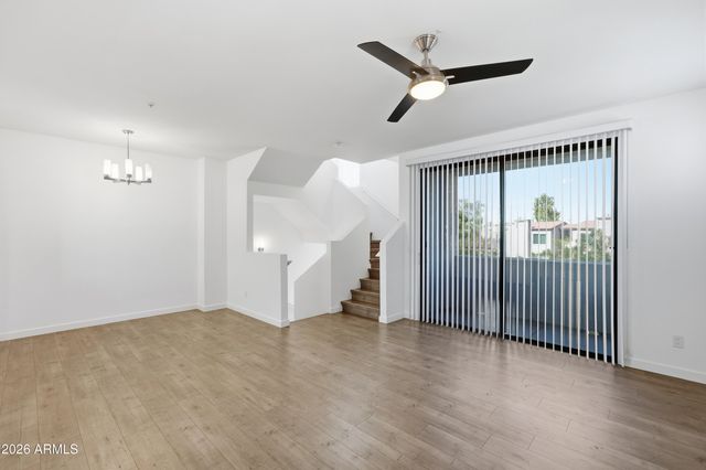 2315 N 52ND Street 107, Phoenix, AZ 85008