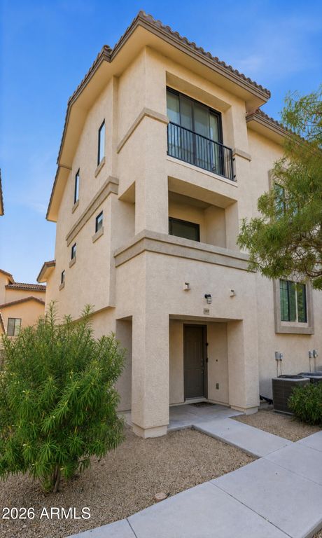2315 N 52ND Street 107, Phoenix, AZ 85008