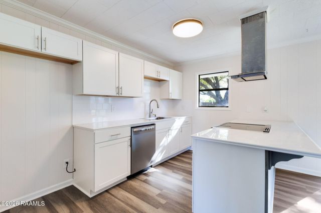 114 Latin Drive, Lafayette, LA 70507