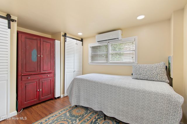 7701 E Yacht Drive, Oak Island, NC 28465