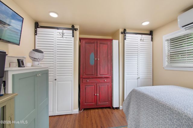 7701 E Yacht Drive, Oak Island, NC 28465