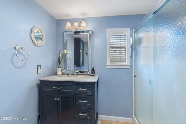 7701 E Yacht Drive, Oak Island, NC 28465