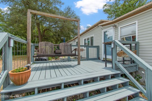 7701 E Yacht Drive, Oak Island, NC 28465