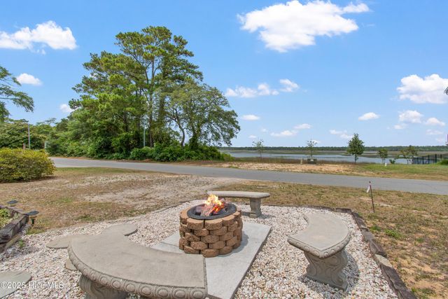 7701 E Yacht Drive, Oak Island, NC 28465