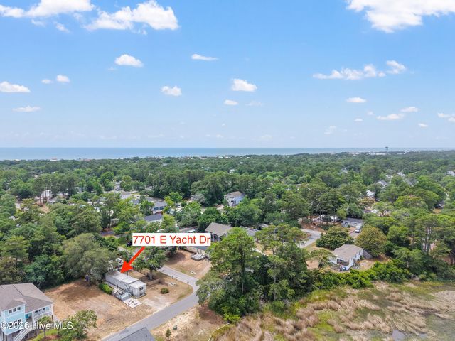 7701 E Yacht Drive, Oak Island, NC 28465