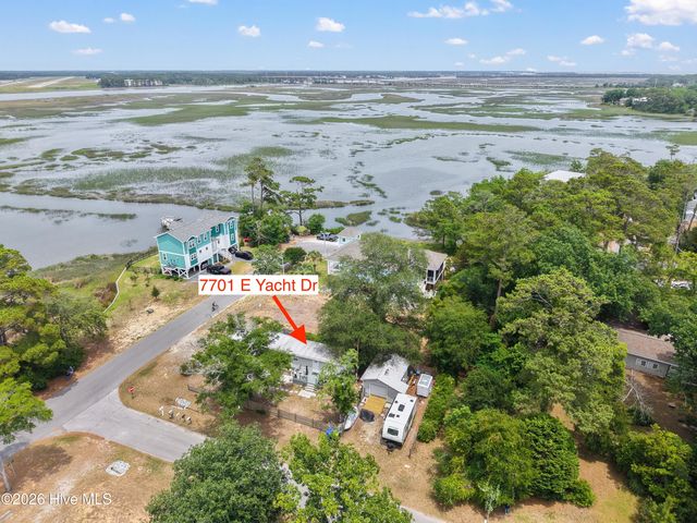 7701 E Yacht Drive, Oak Island, NC 28465