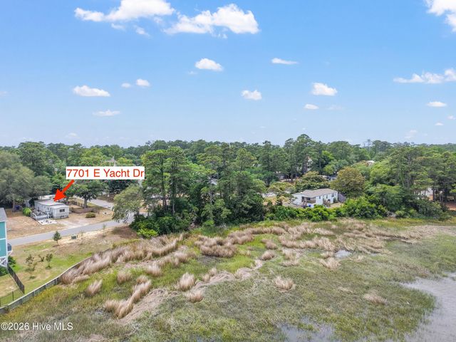 7701 E Yacht Drive, Oak Island, NC 28465