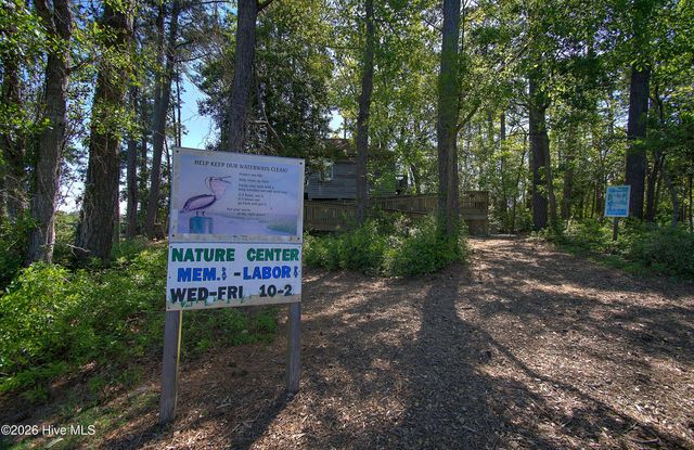 7701 E Yacht Drive, Oak Island, NC 28465