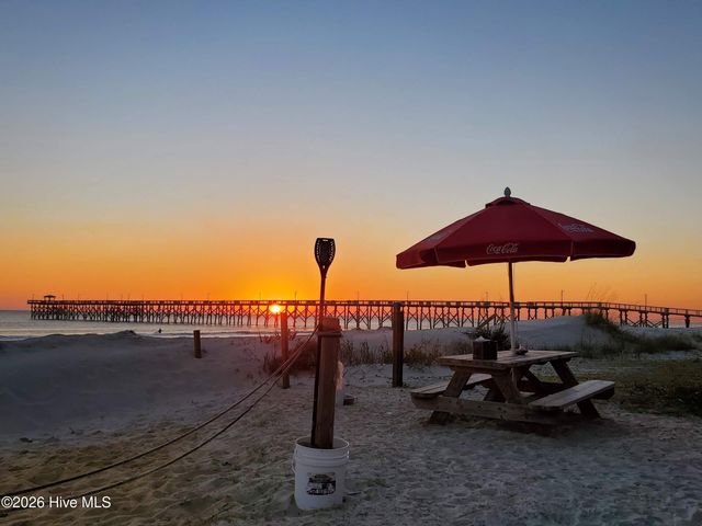 7701 E Yacht Drive, Oak Island, NC 28465