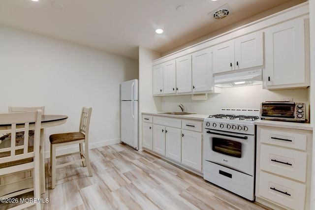 1 C Dove Street, Manchester, NJ 08759