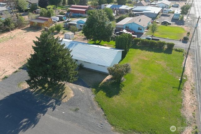 4126 NE Fairview Place, Moses Lake, WA 98837