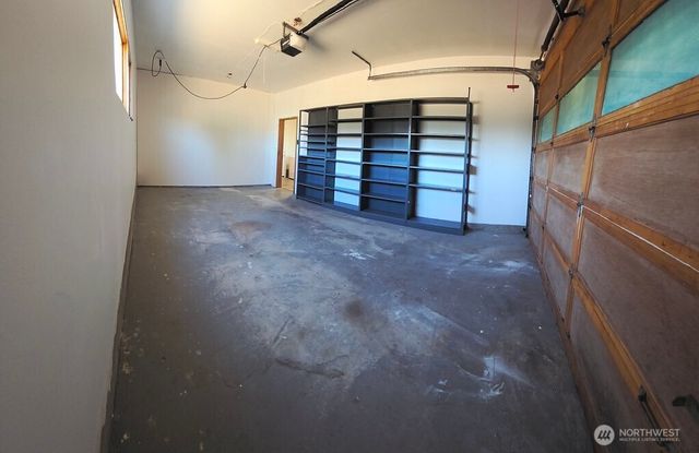 4126 NE Fairview Place, Moses Lake, WA 98837