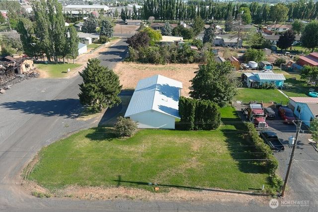 4126 NE Fairview Place, Moses Lake, WA 98837