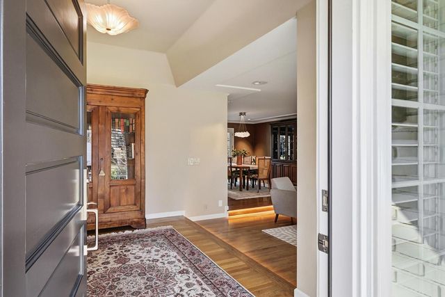 1749 Haggin Grove Way, Carmichael, CA 95608