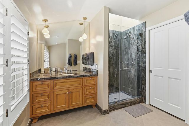 1749 Haggin Grove Way, Carmichael, CA 95608