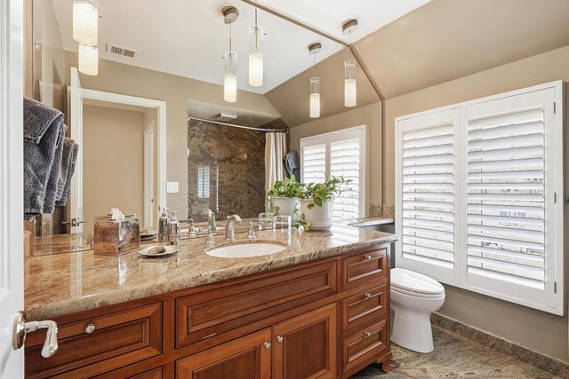 1749 Haggin Grove Way, Carmichael, CA 95608