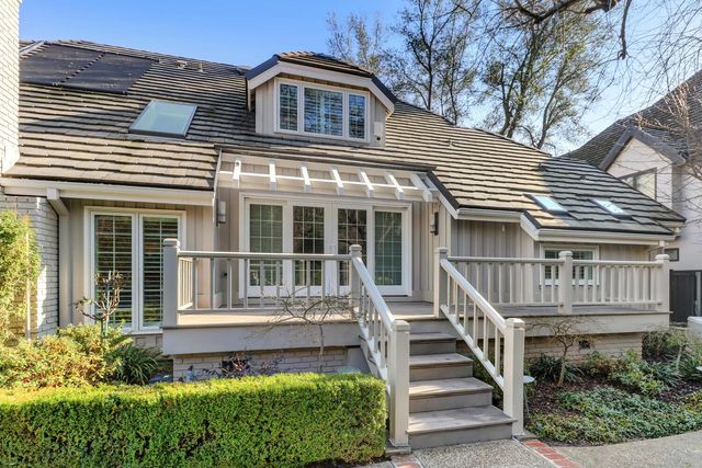 1749 Haggin Grove Way, Carmichael, CA 95608