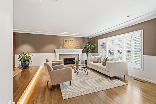 1749 Haggin Grove Way, Carmichael, CA 95608