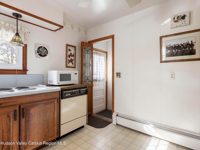 252 Route 199, Red Hook, NY 12571