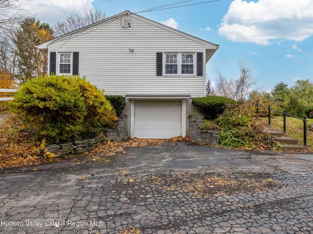 252 Route 199, Red Hook, NY 12571