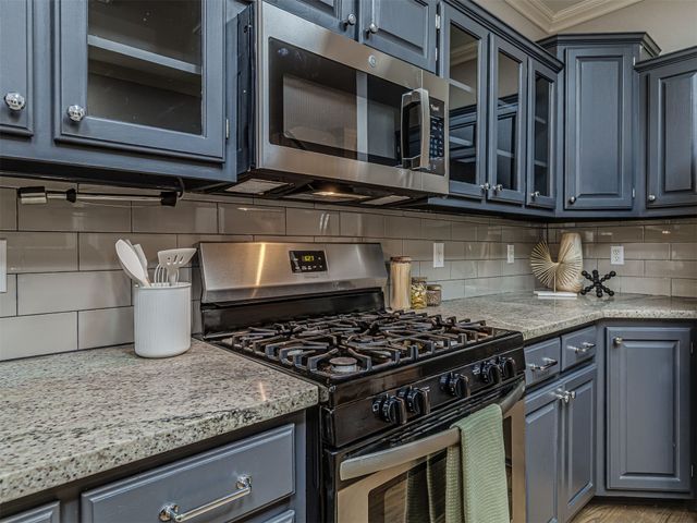 12512 18th Circle E, Jenks, OK 74037