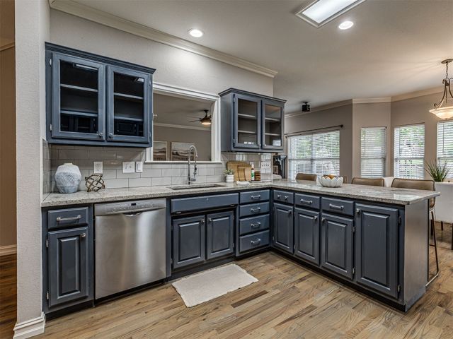 12512 18th Circle E, Jenks, OK 74037