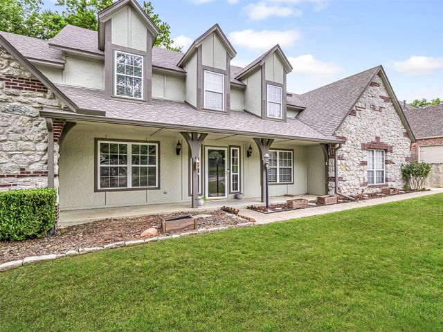 12512 18th Circle E, Jenks, OK 74037