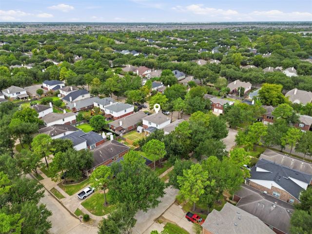 17311 Shadow Ledge Drive, Houston, TX 77095