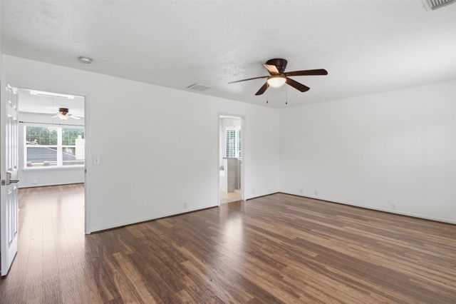 17311 Shadow Ledge Drive, Houston, TX 77095