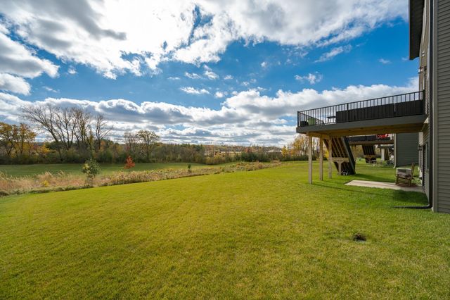 1870 Hadley Hills Drive NE, Rochester, MN 55906