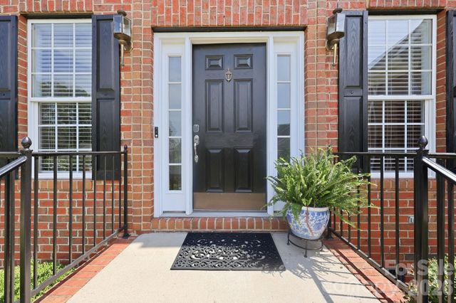 9329 Uxbridge Lane, Huntersville, NC 28078