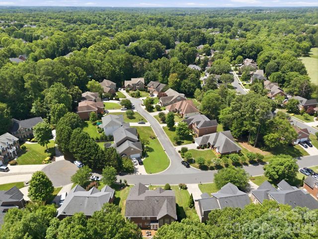 9329 Uxbridge Lane, Huntersville, NC 28078