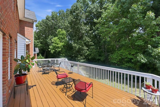 9329 Uxbridge Lane, Huntersville, NC 28078