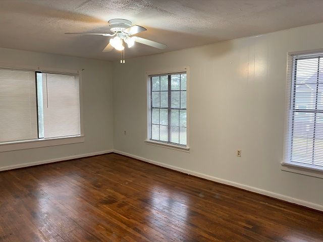 1301 Foster Avenue, College Station, TX 77840