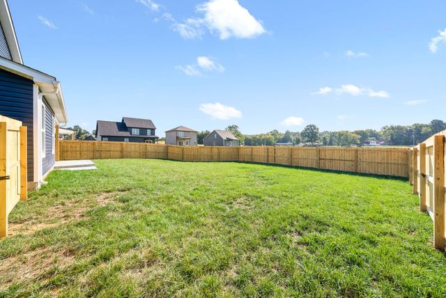 2673 Brewster Dr, Clarksville, TN 37042