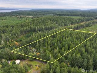 430 E Thornton Road, Shelton, WA 98584