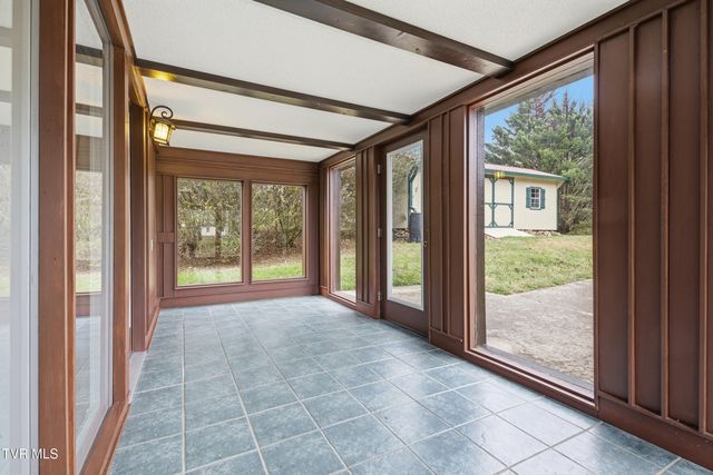 355 Jay Fanning Road, Afton, TN 37616