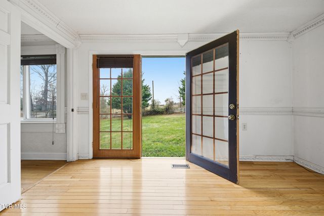 355 Jay Fanning Road, Afton, TN 37616