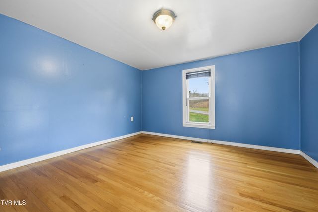 355 Jay Fanning Road, Afton, TN 37616