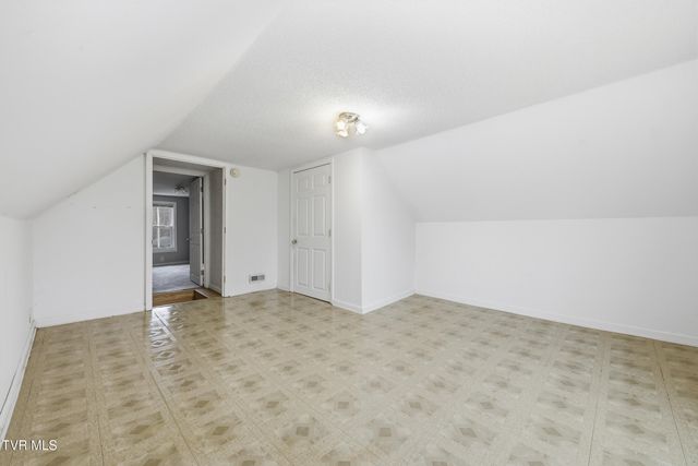 355 Jay Fanning Road, Afton, TN 37616